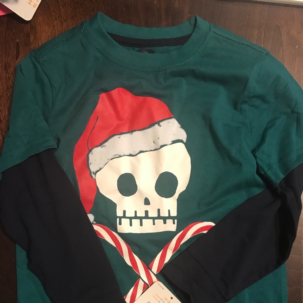 NWT Gymboree Christmas skull shirt